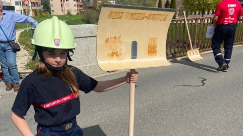 Pelle a neige SDIS Terre Sainte